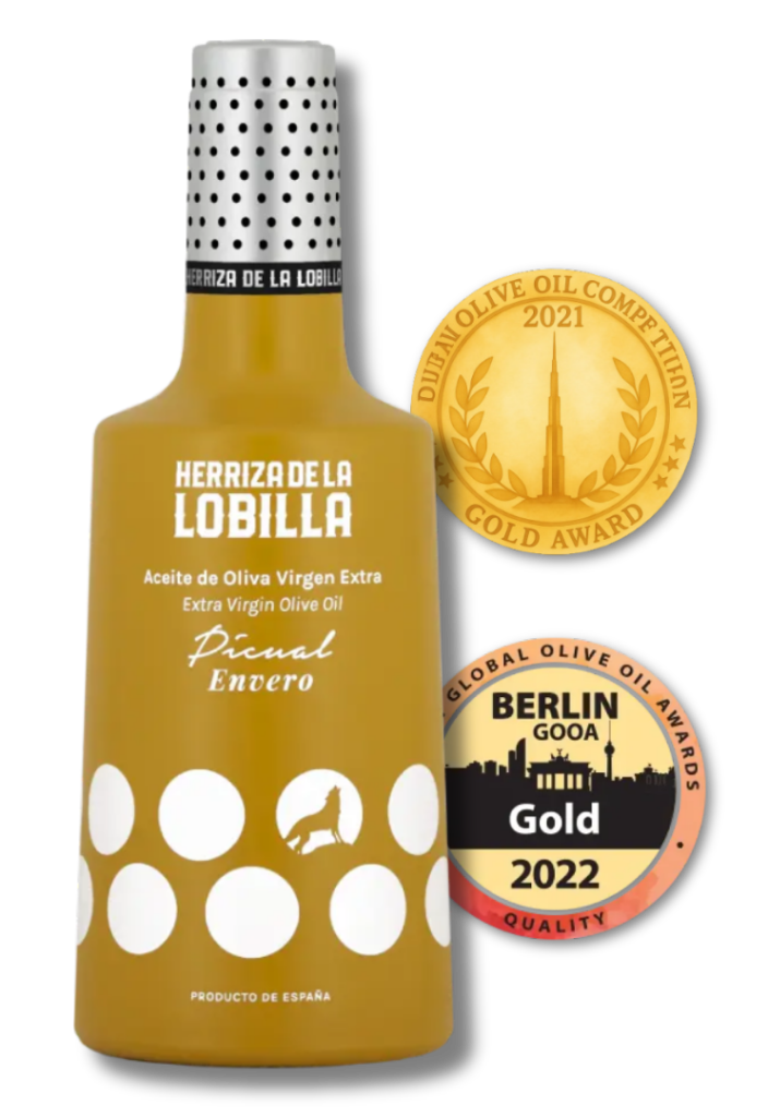 botella de aceite de oliva virgen extra picual en envero herriza de la lobilla