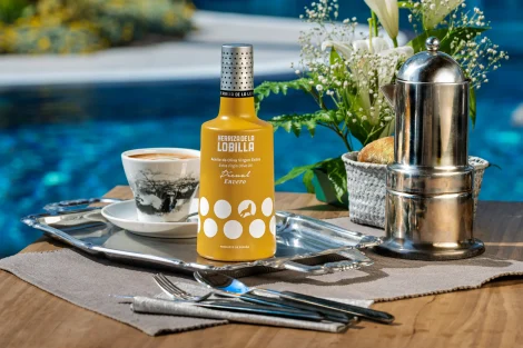 AOVE Premium-Picual en Envero 500ml 18 PICUAL 2